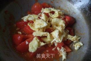鸡蛋美食-番茄炒蛋的做法步骤：8