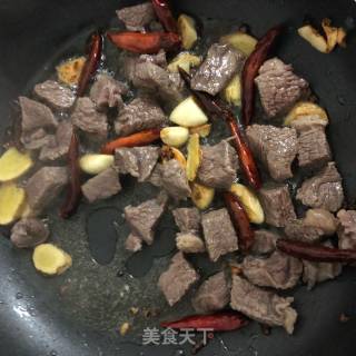 红烧牛肉的做法步骤：4