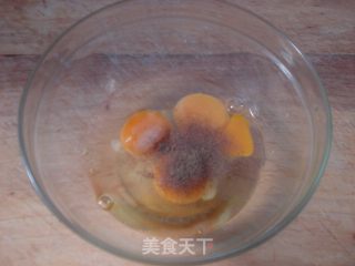 #鸡蛋美食#火腿芝士鸡蛋卷的做法步骤：3