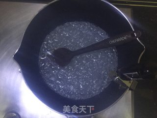 水饴版开心果草莓牛轧糖的做法步骤：8