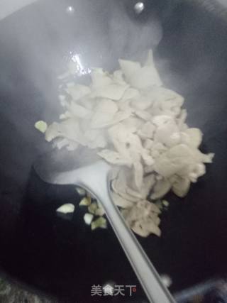 彩椒猪肝的做法步骤：7