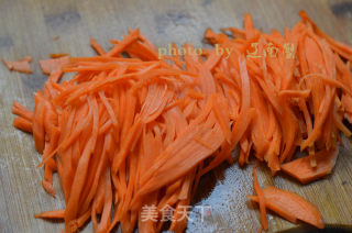土豆胡萝卜丝，最简单抢手的家常菜的做法步骤：5
