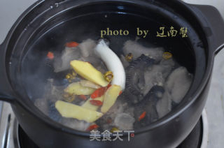 石斛鸡汤的做法步骤：7