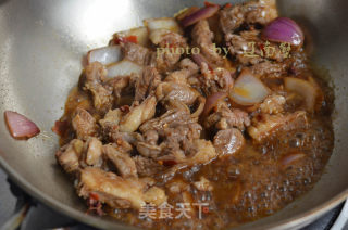 萝卜烧羊肉，冬吃萝卜夏吃姜，老百姓的保健食品的做法步骤：11
