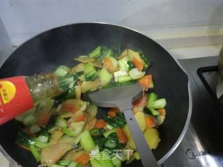 土豆片炒小油菜的做法步骤：9