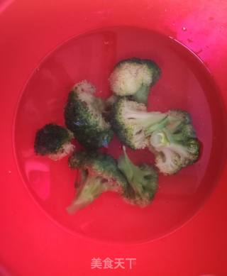 白灼西蓝花的做法步骤：4