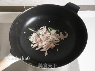 茶笋炒肉丝的做法步骤：4