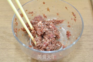 豆腐皮肉卷的做法步骤：3