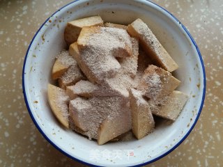粉蒸香芋的做法步骤：3