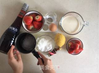 草莓夏洛特的做法步骤：10