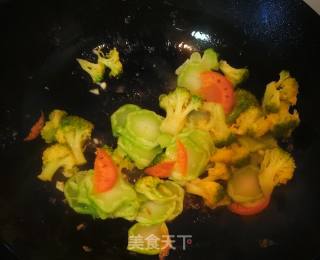 #鸡蛋美食#鸡蛋炒西兰花的做法步骤：9