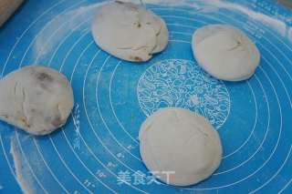 葱香油渣饼的做法步骤：6