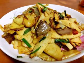 湖南腊肉炒冬笋的做法步骤：7