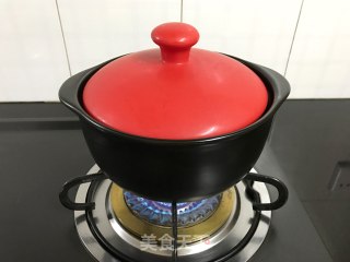 砂锅腊肠煲仔饭的做法步骤：5