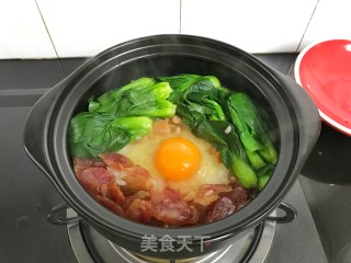 砂锅腊肠煲仔饭的做法步骤：8