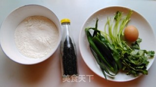 鸡蛋煎饼的做法步骤：1