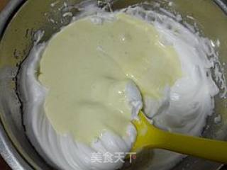 焦糖戚风蛋糕的做法步骤：15