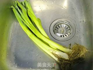 青蒜煎炒蛋豆腐的做法步骤：3