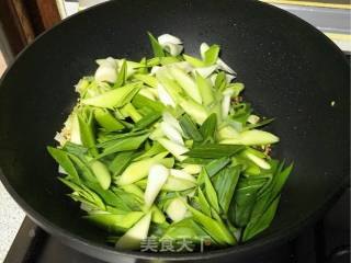 青蒜煎炒蛋豆腐的做法步骤：12