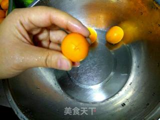 冰糖金桔的做法步骤：3
