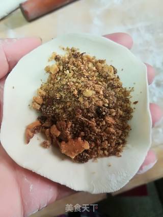 核桃芝麻红糖包的做法步骤：1