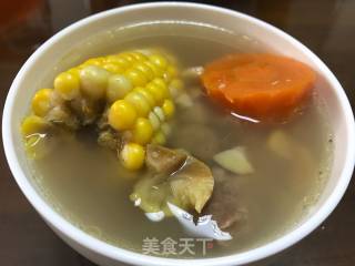 玉米胡萝卜板栗汤的做法步骤：6