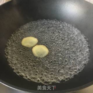 咖喱海鲜乌冬面的做法步骤：6