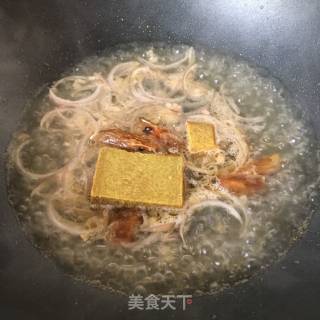 咖喱海鲜乌冬面的做法步骤：14