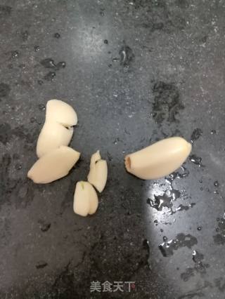 素炒豆苗的做法步骤：2