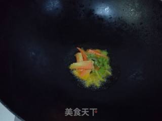 土豆炖干豆腐的做法步骤：2