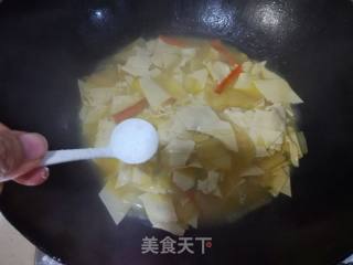 土豆炖干豆腐的做法步骤：8