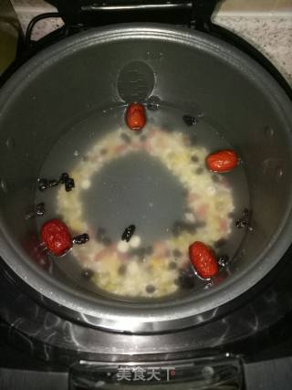 腊八粥的做法步骤：2