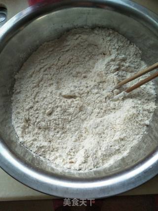 烫面菜盒子的做法步骤：1