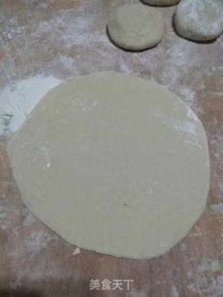 烫面菜盒子的做法步骤：7