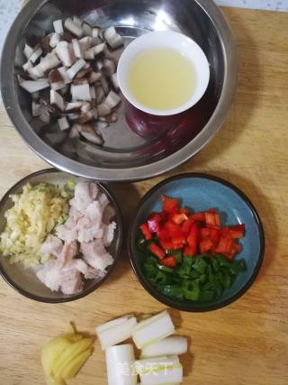 红烧刀鱼的做法步骤：2