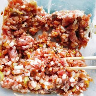 有荤有素手残也会做的下饭菜--青椒塞肉的做法步骤：4
