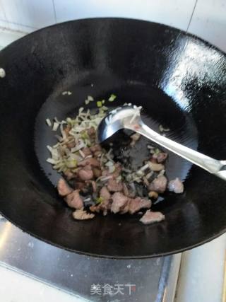 韭菜鸡蛋粉皮汤的做法步骤：6
