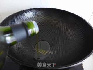 荷兰豆炒腊肠的做法步骤：5