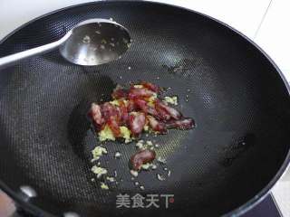 荷兰豆炒腊肠的做法步骤：7