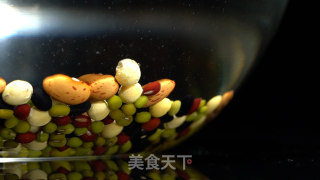 腊八粥的做法步骤：1