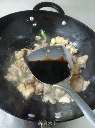 胡萝卜炖鸡腿的做法步骤：7
