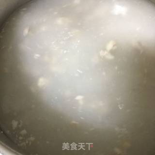 皮蛋瘦肉粥的做法步骤：3