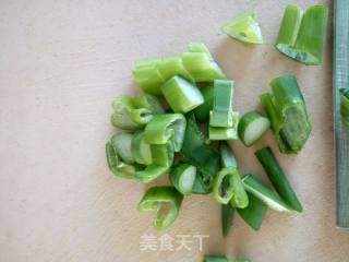 素炒菜花的做法步骤：2