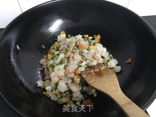 草菇虾仁的做法步骤：10