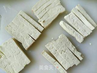 鱼香豆腐条的做法步骤：3