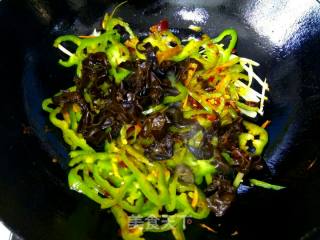 鱼香豆腐条的做法步骤：11
