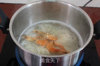 劲道鲜美海鲜面的做法步骤：6