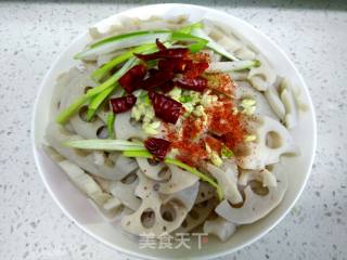 炝拌藕片的做法步骤：5
