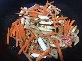 芹菜干子肉丝的做法步骤：5