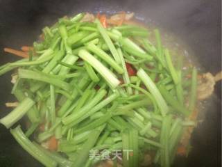 芹菜干子肉丝的做法步骤：6